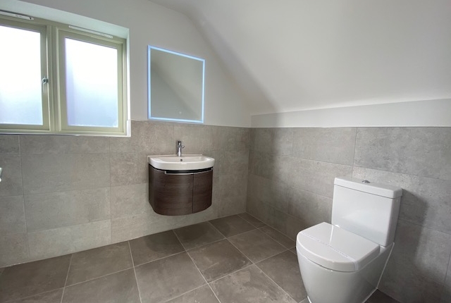 Master Ensuite